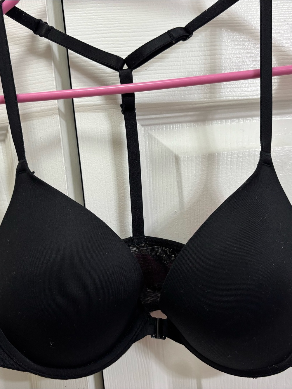 PINK Victoria's Secret Black Strappy T-Back Push-Up Bra